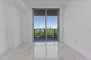 16385 Biscayne Blvd, North Miami Beach, FL 33160 - Photo 33