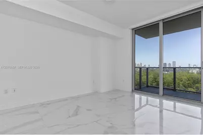 16385 Biscayne Blvd #717, North Miami Beach, FL 33160 - Photo 31