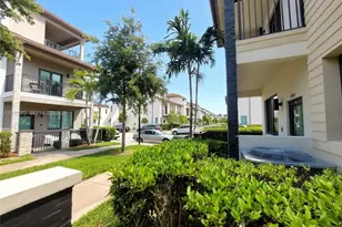 4906 NW 83rd Path, Doral, FL 33166 - Photo 1