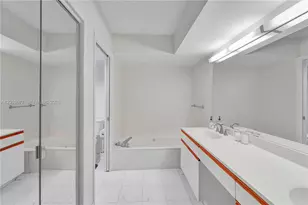 3500 Mystic Pointe Dr, Aventura, FL 33180 - Photo 19