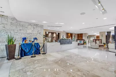 2555 Collins Ave #2401, Miami Beach, FL 33140 - Photo 27
