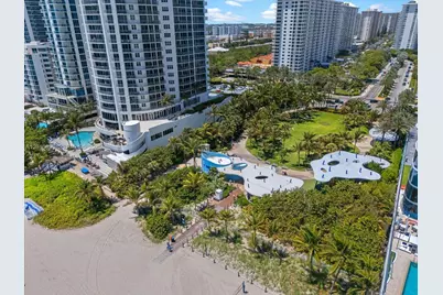 17375 Collins Ave #1508, Sunny Isles Beach, FL 33160 - Photo 9