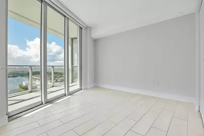 2000 Metropica Way #2204, Sunrise, FL 33323 - Photo 9