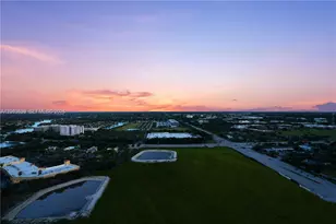 2000 Metropica Wy, Sunrise, FL 33323 - Photo 41