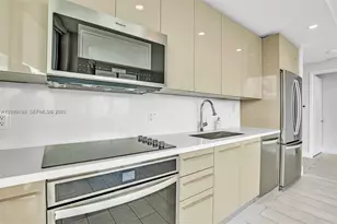 2000 Metropica Wy, Sunrise, FL 33323 - Photo 5