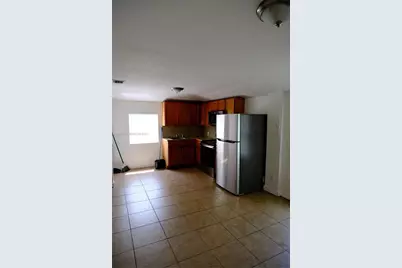 1455 NE 146th St #B, Miami, FL 33161 - Photo 3