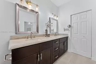12323 NW 10th Dr, Coral Springs, FL 33071 - Photo 19