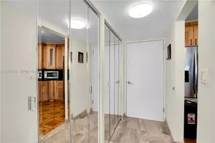 3701 N Country Club Dr, Aventura, FL 33180 - Photo 11
