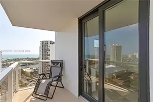 3701 N Country Club Dr, Aventura, FL 33180 - Photo 21