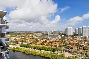 3701 N Country Club Dr, Aventura, FL 33180 - Photo 23