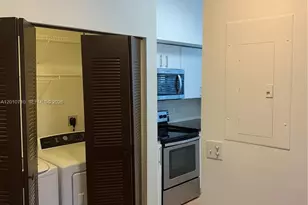 8625 SW 152nd Ave, Miami, FL 33193 - Photo 9