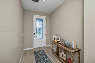16241 Rosemallow Ln, Fort Myers, FL 33920 - Photo 13