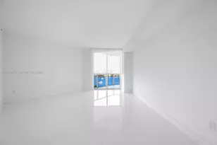 17301 Biscayne Blvd, North Miami Beach, FL 33160 - Photo 19