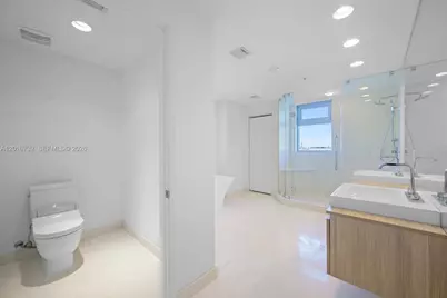 17301 Biscayne Blvd #808, North Miami Beach, FL 33160 - Photo 21