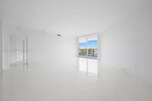 17301 Biscayne Blvd, North Miami Beach, FL 33160 - Photo 5