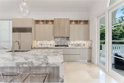 26 Tahiti Beach Island Rd, Coral Gables, FL 33143 - Photo 17
