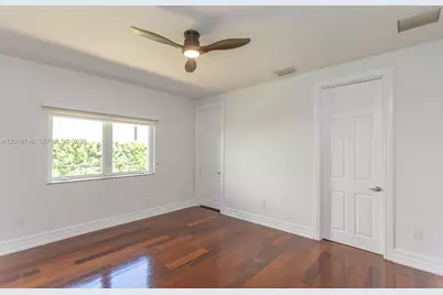 425 N Shore Dr, Miami Beach, FL 33141 - Photo 21
