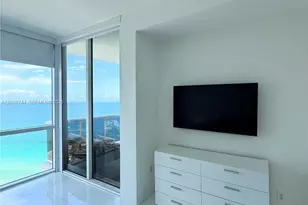 18201 Collins Ave, Sunny Isles Beach, FL 33160 - Photo 19