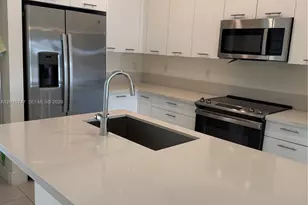 8167 NW 41st St, Doral, FL 33166 - Photo 27