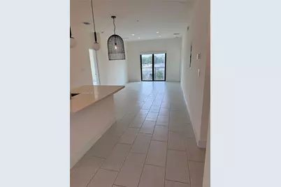 8167 NW 41st St #E-308, Doral, FL 33166 - Photo 31