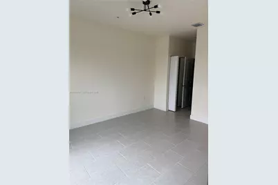 8167 NW 41st St #E-308, Doral, FL 33166 - Photo 25