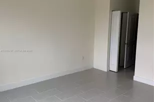 8167 NW 41st St, Doral, FL 33166 - Photo 25