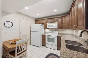 1160 N Federal Hwy, Fort Lauderdale, FL 33304 - Photo 9