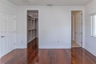 425 N Shore Dr, Miami Beach, FL 33141 - Photo 19