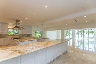 425 N Shore Dr, Miami Beach, FL 33141 - Photo 7