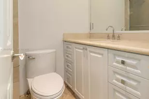 425 N Shore Dr, Miami Beach, FL 33141 - Photo 23
