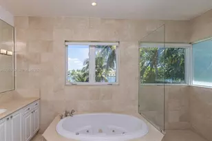 425 N Shore Dr, Miami Beach, FL 33141 - Photo 15