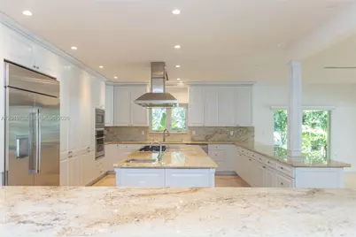 425 N Shore Dr, Miami Beach, FL 33141 - Photo 5