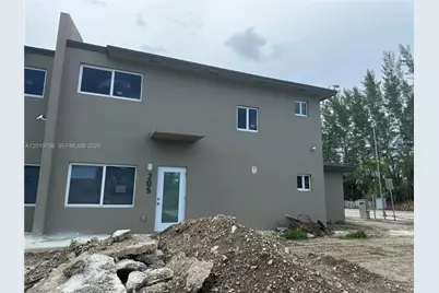 205 NW 159th St, Miami, FL 33169 - Photo 1