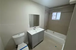 205 NW 159th St, Miami, FL 33169 - Photo 5