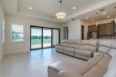 11170 NW 82nd Pl, Parkland, FL 33076 - Photo 11