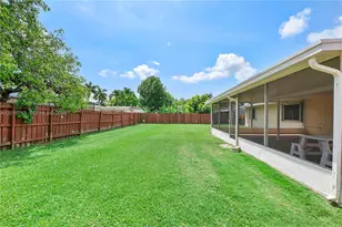 18535 SW 90th Ct, Cutler Bay, FL 33157 - Photo 15
