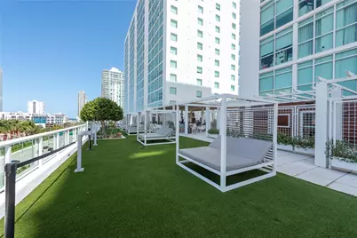 400 Sunny Isles Blvd #1518, Sunny Isles Beach, FL 33160 - Photo 37