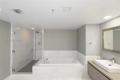 400 Sunny Isles Blvd #1518, Sunny Isles Beach, FL 33160 - Photo 19