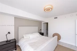 400 Sunny Isles Blvd, Sunny Isles Beach, FL 33160 - Photo 17