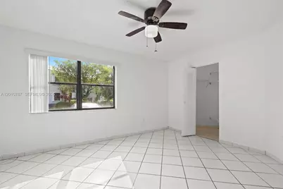 9431 Fontainebleau Blvd #112, Miami, FL 33172 - Photo 31