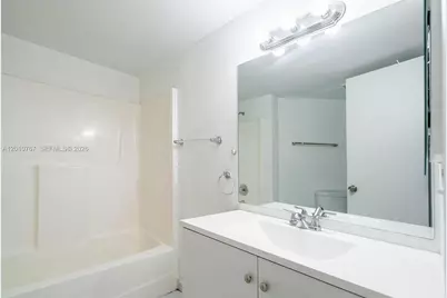 9431 Fontainebleau Blvd #112, Miami, FL 33172 - Photo 33