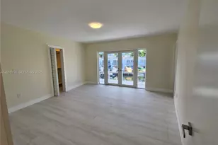 834 Raymond St, Miami Beach, FL 33141 - Photo 23