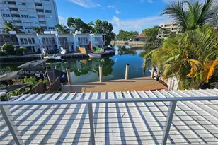 834 Raymond St, Miami Beach, FL 33141 - Photo 35