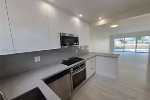 834 Raymond St, Miami Beach, FL 33141 - Photo 59