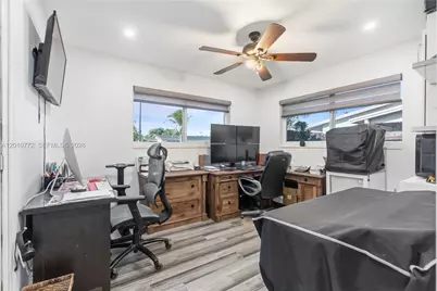 630 NE 23rd Ct, Pompano Beach, FL 33064 - Photo 27