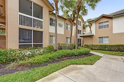 9901 Westview Dr #325, Coral Springs, FL 33076 - Photo 3