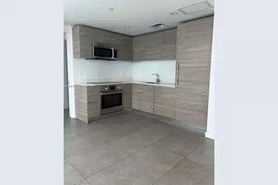 1300 S Miami Ave #1807, Miami, FL 33130 - Photo 1