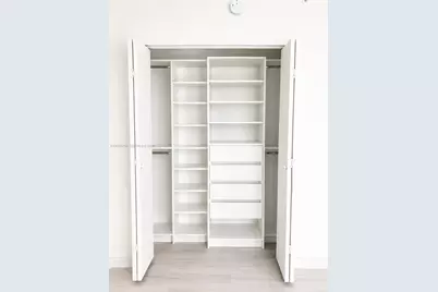 1010 SW 2nd Ave #1809, Miami, FL 33130 - Photo 3