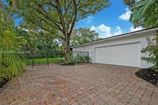 17203 SW 78th Pl, Palmetto Bay, FL 33157 - Photo 19