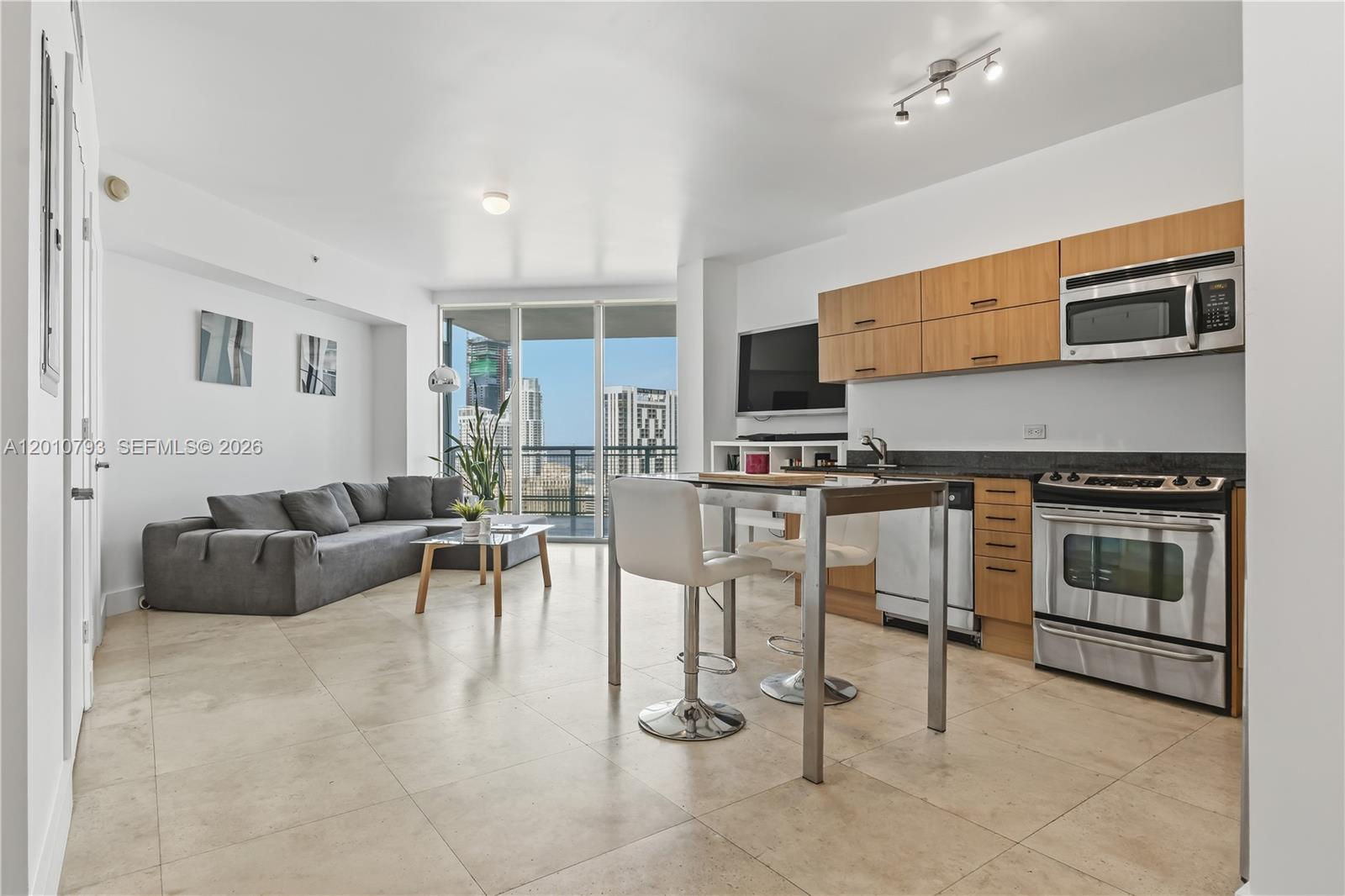 350 S Miami Ave #3307 - 350 S Miami Ave #3307, Miami, FL 33130 Luxury Property | Jose Angel Pina